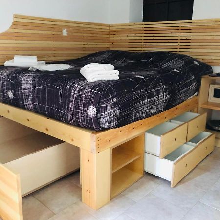 Pablito House Apartment Monemvasia Ngoại thất bức ảnh