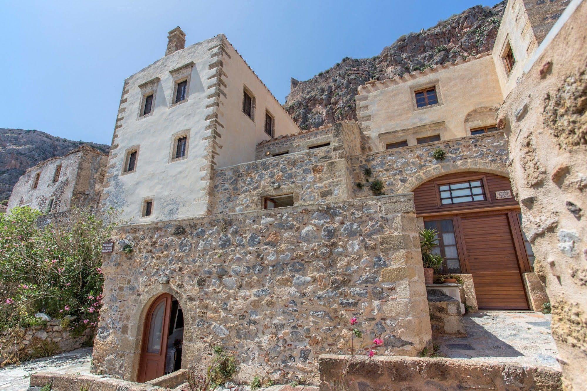 Pablito House Apartment Monemvasia Ngoại thất bức ảnh
